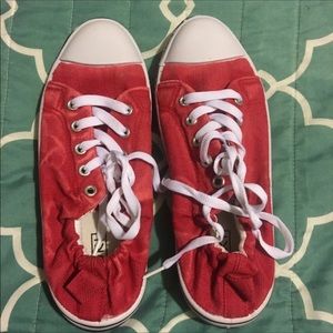 Canvas sneakers